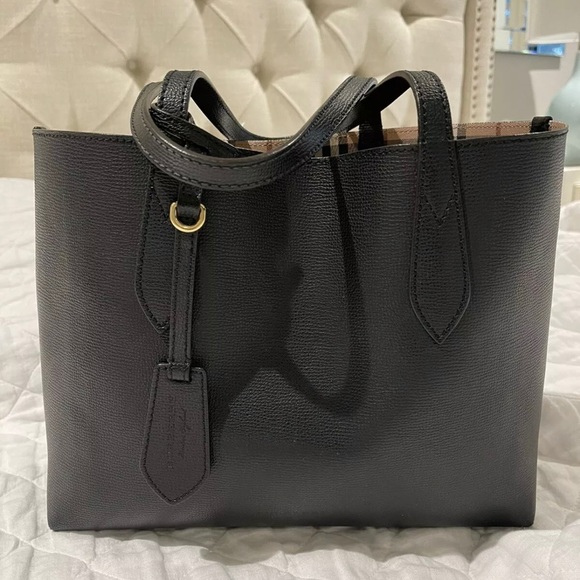 Burberry Handbags - BURBERRY Reversible Haymarket Check & Leather Small Tote